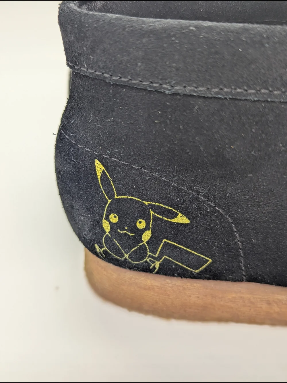 Clarks Original Pokemon Pikachu Suede Black Boot Shoe Big Kids 1G 1 Wide